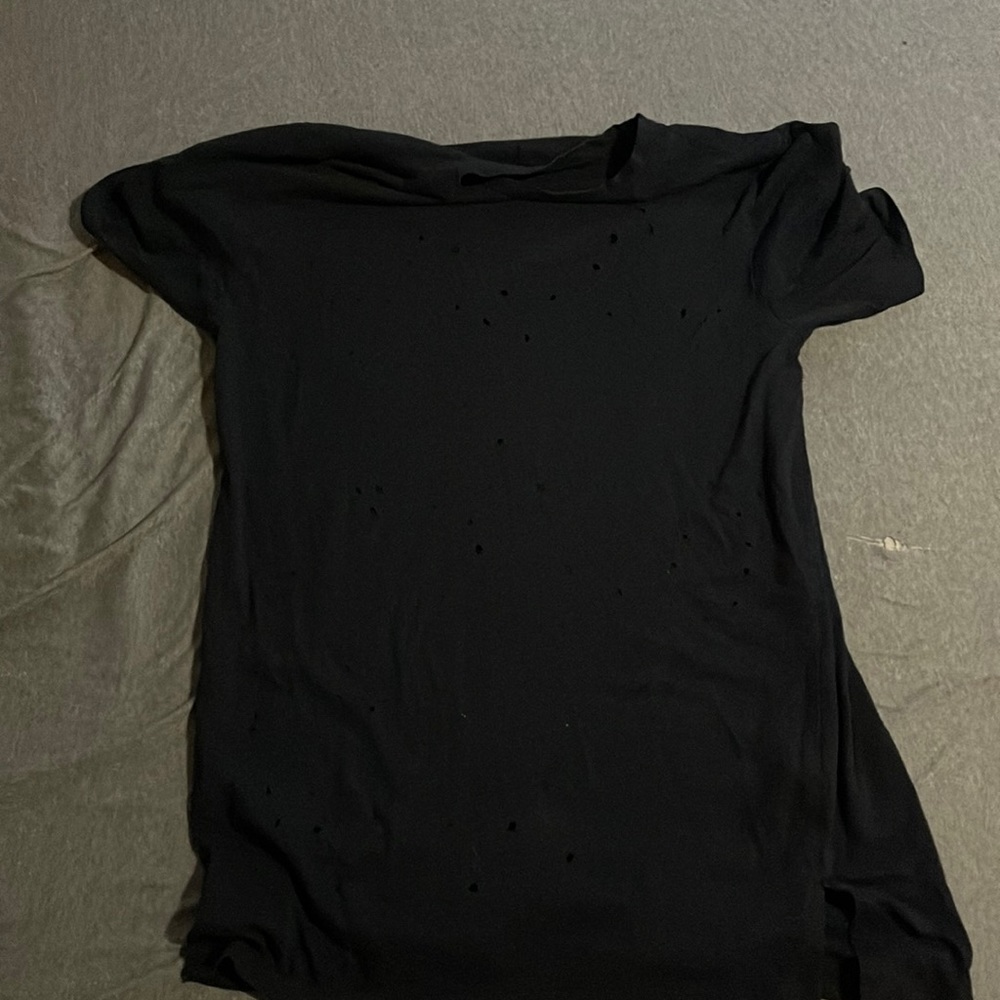 Stylish black hole t shirt